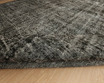 7x10 dark deco bed plan rug, black bedroom rug, 6'8" X 9'9"area rug, D106N7446