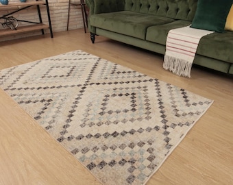 designed geometric office rug, 3'8" X 6'  vintage kitchen carpet, D112N8404