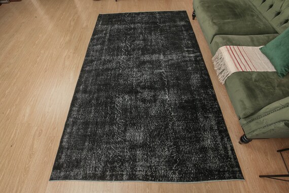 hand woven distressed black area rug,,5'6" X 8'11", vintage bedroom carpet , D60N4752