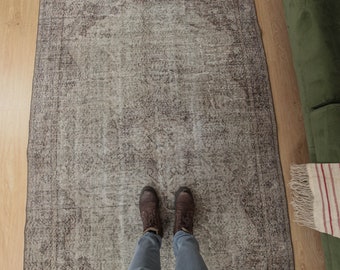 5x8 Vintage Distressed Area Rug, kitchen rug,  5'3" X 8' Living room Carpet ,  D57N4038