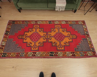 4x9 geometric red runner, Corridor rug , 4'3" X 9' Turkish runner,  Runner rug ,   D65N5098