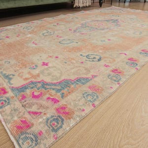 5x8 Vintage walk in closet Rug ,  Turkish Rug  , 4&#39;7&quot; X 8&#39;  rug, geometric rug,  D54N4185
