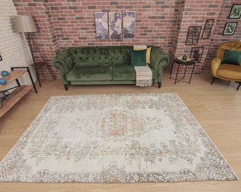 6x9 ivory Turkish Rug  , area rug , 5'8" X 8'9"  Distressed Living Room Rug D22N2949