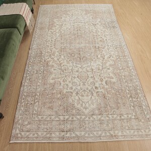 5x9 dining room rug,  Ivory Brown  Distressed Rug , 5&#39;4&quot; X 8&#39;9&quot;  Area Rug, retro Rug D54N4178