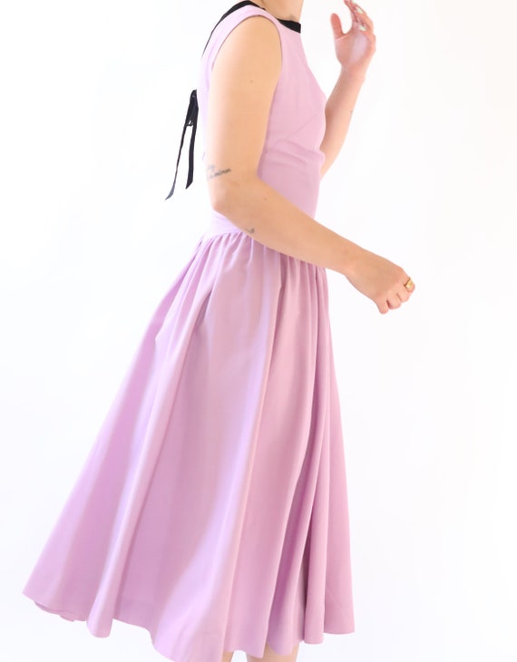 Beautiful 1950s/ 60's lilac vintage frock - image 7