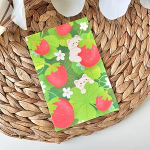Impression d'art tofu aux fraises | Impressions d'art mignonnes | Impressions décoratives pour murs | Impressions de cartes postales | Art esthétique | 4 x 6 po.
