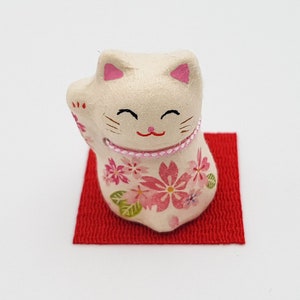 Mini Sakura Lucky Cat lucky cat figurine in papier mache