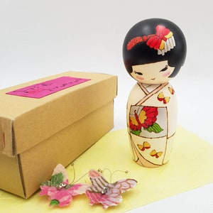 Choucho San collectible Kokeshi doll in handcrafted wood