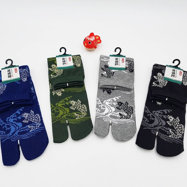 Japanese Tabi Socks in Cotton and Koi Carp & Waves Pattern Made in Japan Size Fr 40-45