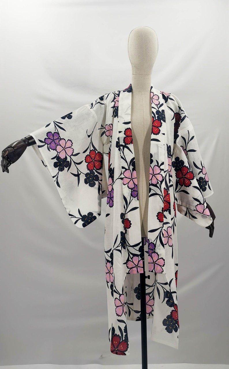 pink floral pattern Japanese Yukata 100/% cotton cropped white summer kimono jacket light summer dress