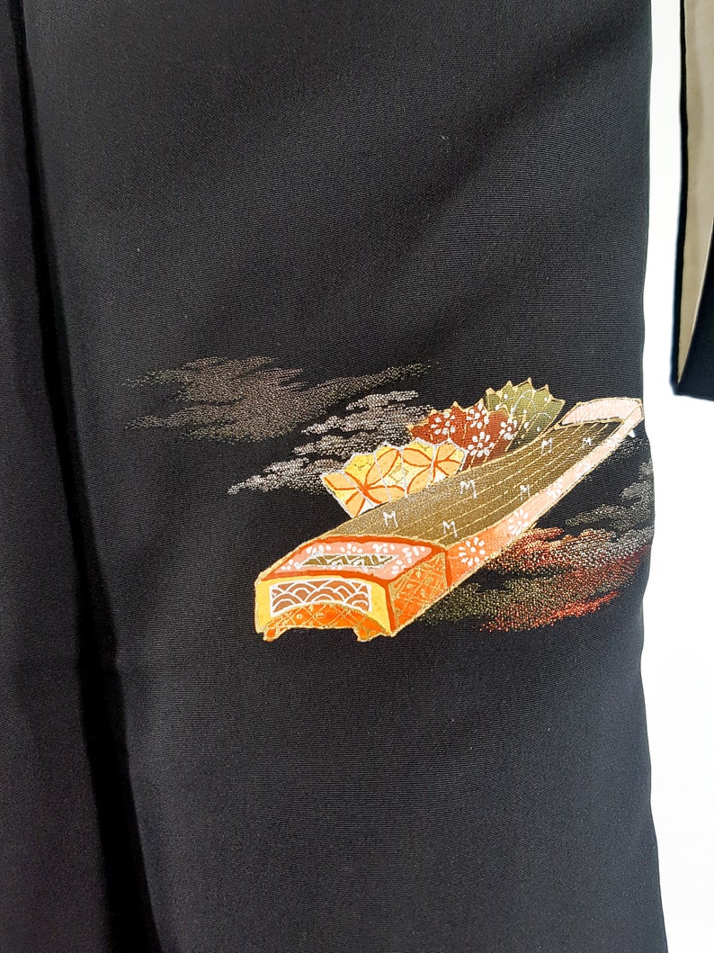 unique vintage piece and second hand silk Kimono Haori black women/'s jacket pattern Decorative bridges