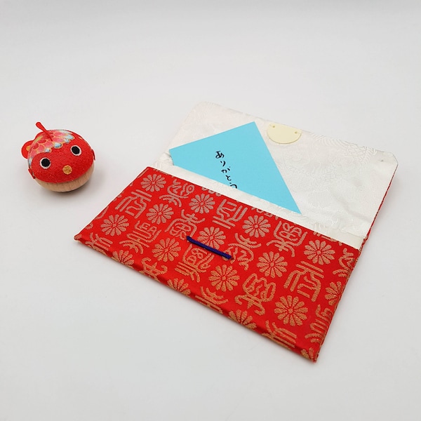 Pochette japonaise rouge motif manuscrit fait main avec fermoir traditionnel