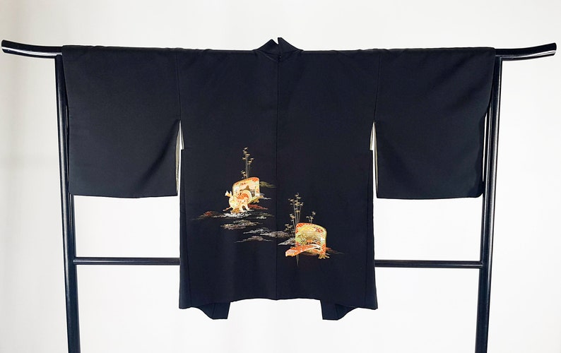 unique vintage piece and second hand silk Kimono Haori black women/'s jacket pattern Decorative bridges