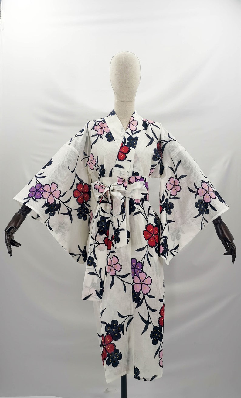 pink floral pattern Japanese Yukata 100/% cotton cropped white summer kimono jacket light summer dress