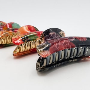 Large Japanese hair alligator clip with chirimen fabric and resin image 3