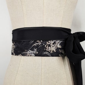 Ceinture en coton japonais réversible motifs Vagues Grises, fabriquée en France image 4