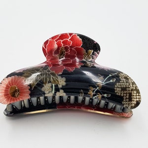 Large Japanese hair alligator clip with chirimen fabric and resin Black