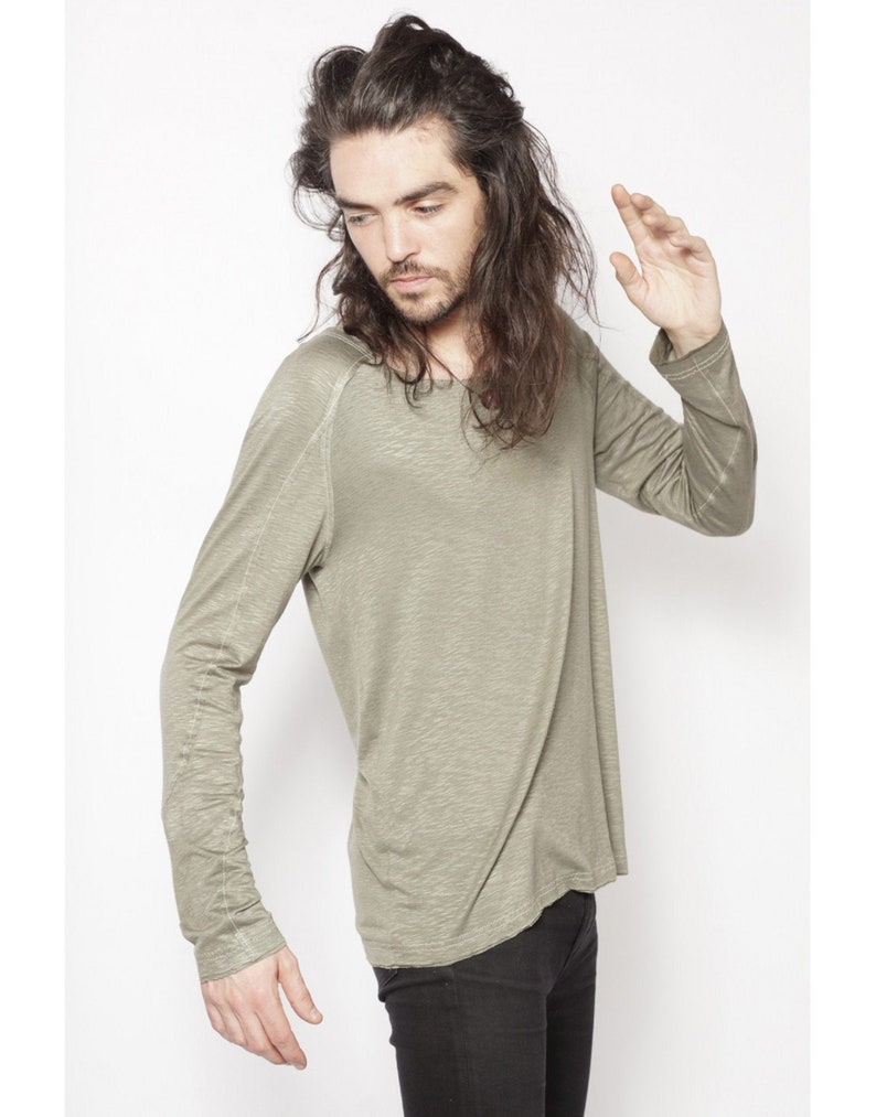 made in France ready-to-wear designer Japan street wear Krypto Kaki AOI Clothing long-sleeved sweater