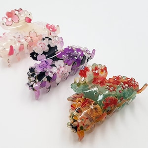 Japanese hair alligator clip with chirimen fabric and resin