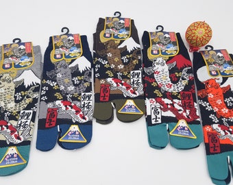 Japanese Tabi Socks in Cotton and Mount Fuji Carp Koi Pattern Made in Japan Size Fr 40 - 45