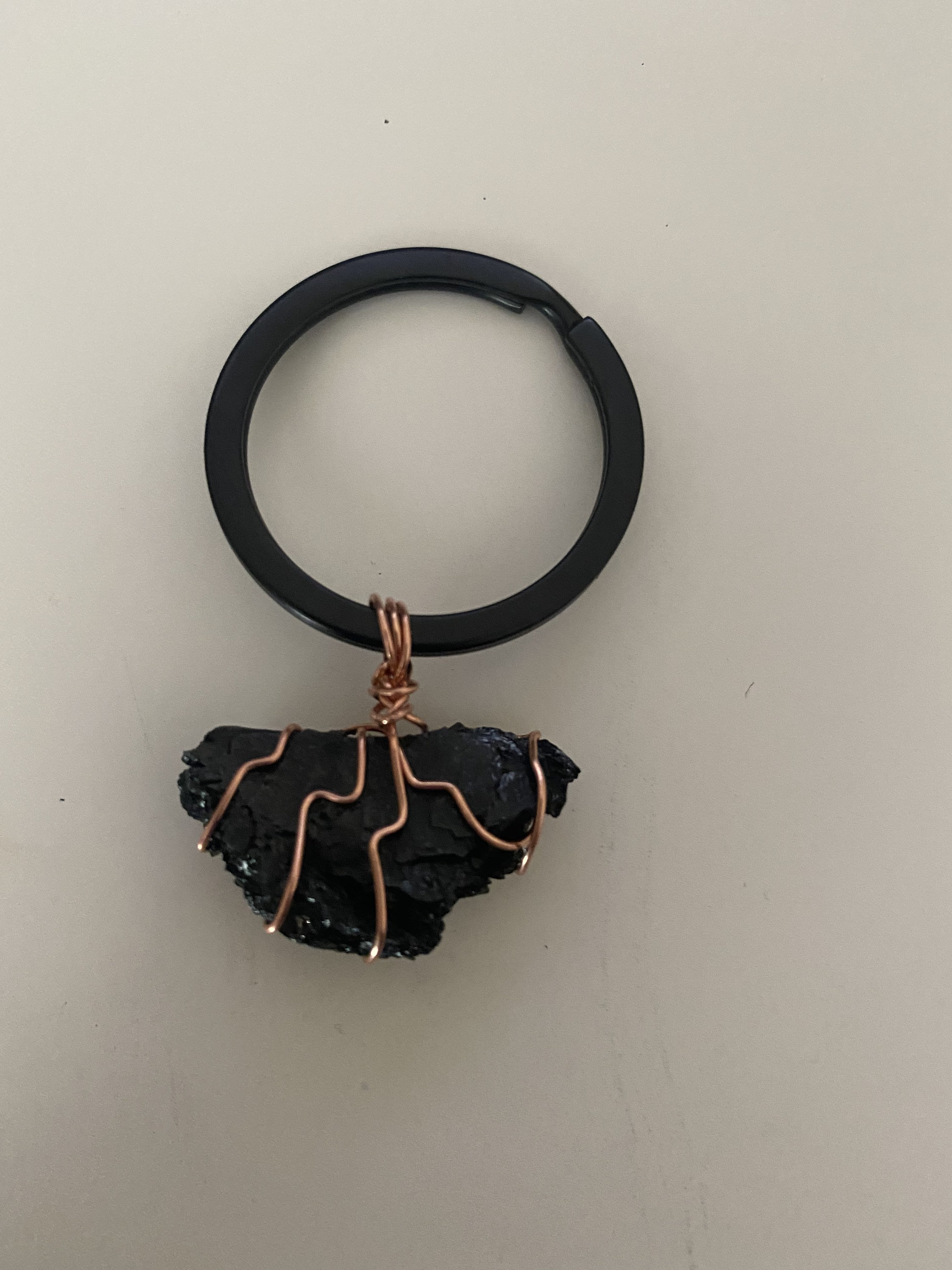 25mm Black Obsidian Howlite Yinyang Crystal Pendant Key Chain Bulk Wholesale Key Chain