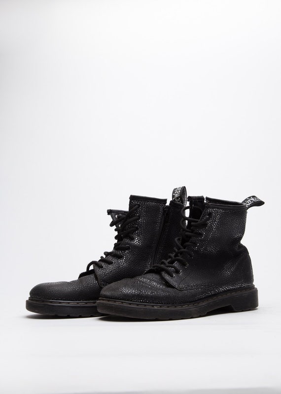 Dr. Martens Women's Shoes in Black