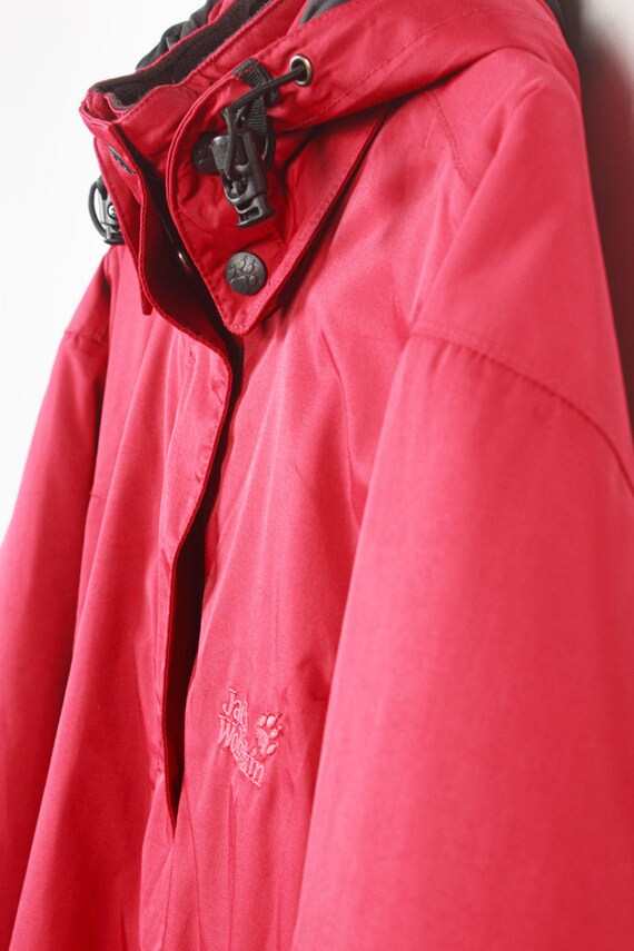 Jack Wolfskin outdoor jacket in red, XL - image 3