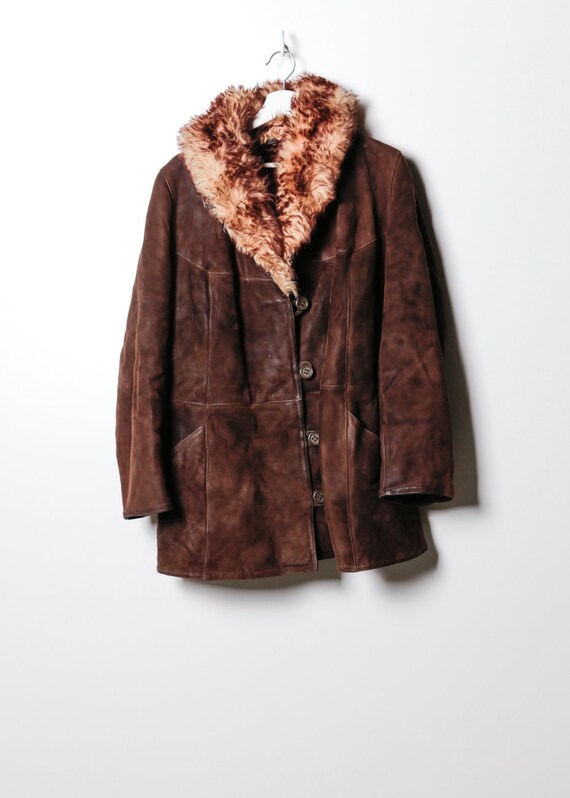 Vintage Women's Fake Fur Coat in Brown