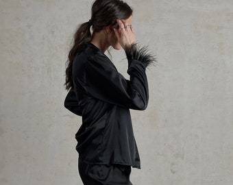Conjunto de salón con plumas extraíbles / Conjunto de pijama sedoso con plumas / Pijama de dama de honor / Pantalones con plumas / Camisa con plumas / Regalo para ella