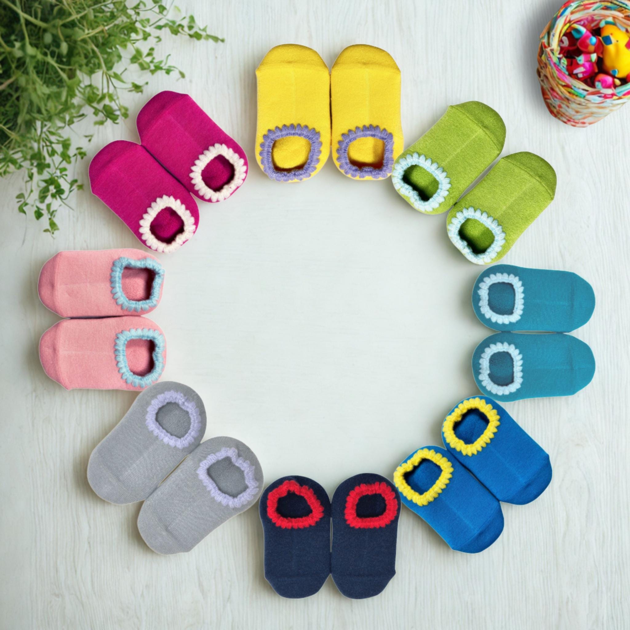 Kids Slipper Socks 2T-4T: Handcrafted Wool Blend with Grips