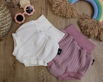 Anna Karinna Kids Musselin Shorts, Bio Baby Musselin Pumphose, Pump kurze Mädchen Musselin, Baggy Baby Sommershorts, Pink Bummys Baby