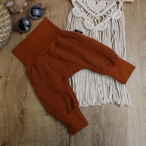 Organic Muslin Baby Harem Pants: Unisex Cotton Bloomers, Cognac