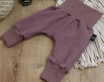 Anna Karinna Kids Old Mauve Pantalón Baggy Muselina, Pantalón niño orgánico muselina, Pantalón verano bebé Baggy, Medias muselina Kinder