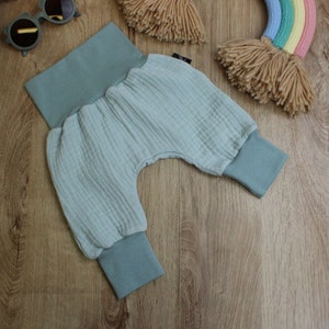 Beige Musselin-Babyhose Kleinkind-Musselinhose Baggy-Sommerhose für Baby Junge oder Mädchen, Größen 56 116 Sea Green