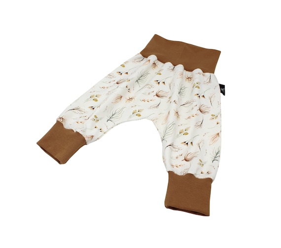 Boho Flower Print Baby Bloomers – Lightweight, Breathable Cotton Pump Pants (Unisex, Multiple Sizes)