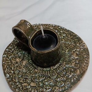 Candle holder for tealight or pillar candle