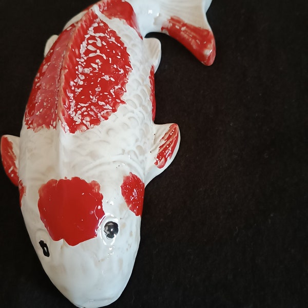 Koi aus Keramik