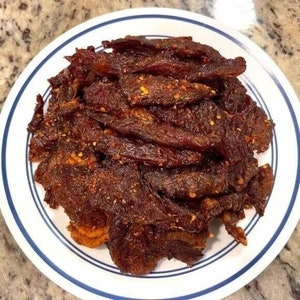 4 0z Homemade Authenticated Uncooked Dried Meat Beef  Spicy Sweet Jerky Foodies
