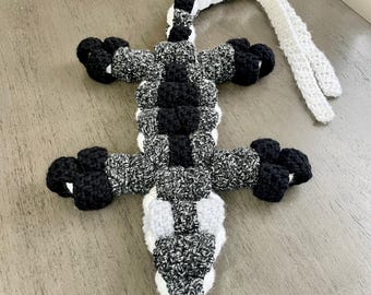 Custom Giant Crochet Bead Lizard | 90s Inspired Handmade Decor | Nostalgic Statement Piece