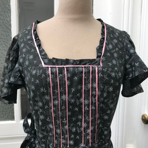 Robe vintage française 1970, authentique, prairie, cottagecore, coton, floral, black, romantique, folklore, austrian