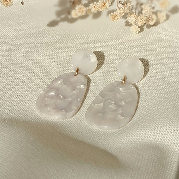 Boucles d'oreilles pour femmes blanches minimalistes - Mykonos