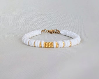 Bracelet pour femme blanc en coquillages perles dorées à l'or - Montréal