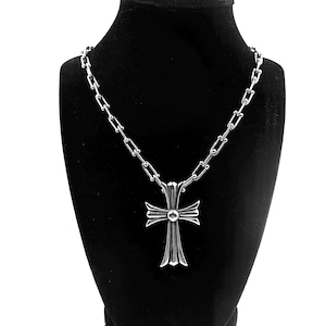 Chunky Silver Cross Necklace / Stainless Steel Cable Link /Silver Chokers /Punk Grunge/ Y2K Jewelry/ Non Tarnish /Waterproof/ Unisex Jewelry