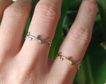 Silver Leaf Ring, Ivy Ring, Minimalist Ring, Midi Ring, Dainty Ring, Nature Jewellery, Olive leaf ring, Botanical Jewellery