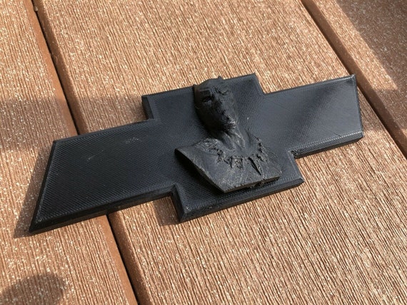 Chevy 2024 bowtie antenna