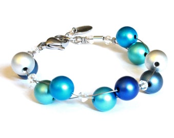 Fresh Aluminum Pearl Bracelet in Sea Blue Bracelet Bracelet Bracelet Colorful Maritime Blue Turquoise Silver Royal Blue Jeans