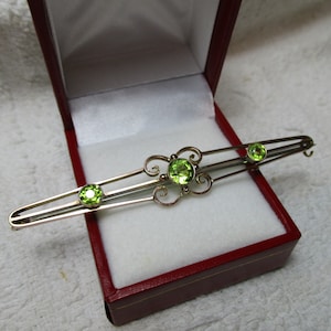 Art Nouveau 9ct Solid Rose Gold Peridot Gemstone Bar Brooch5.2 Grams image 1