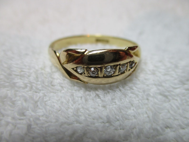 Antique 18ct Solid Gold 5-Stone Diamond Gemstone Ring3.1 Grams image 1