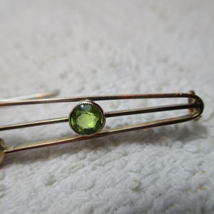 Art Nouveau 9ct Solid Rose Gold Peridot Gemstone Bar Brooch5.2 Grams image 5