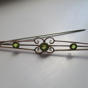 Art Nouveau 9ct Solid Rose Gold Peridot Gemstone Bar Brooch5.2 Grams image 7